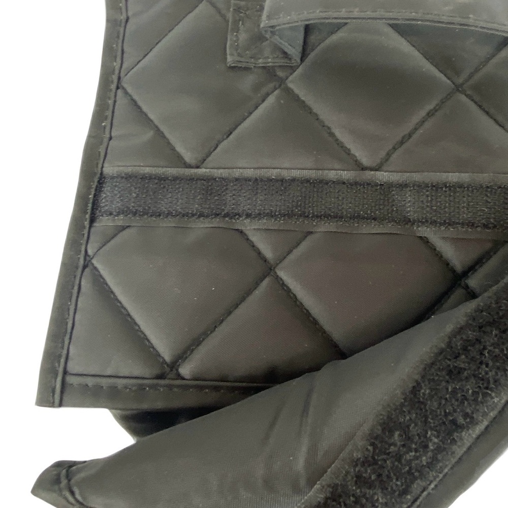 Roll-up hanging cosmetic toiletry organizer 4 zip pouches, padded, carry handle - Picture 7 of 12